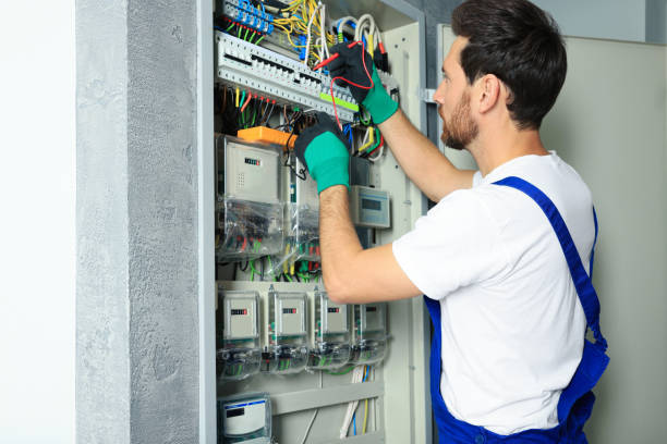 Best Licensed Electrician  in Athens, IL